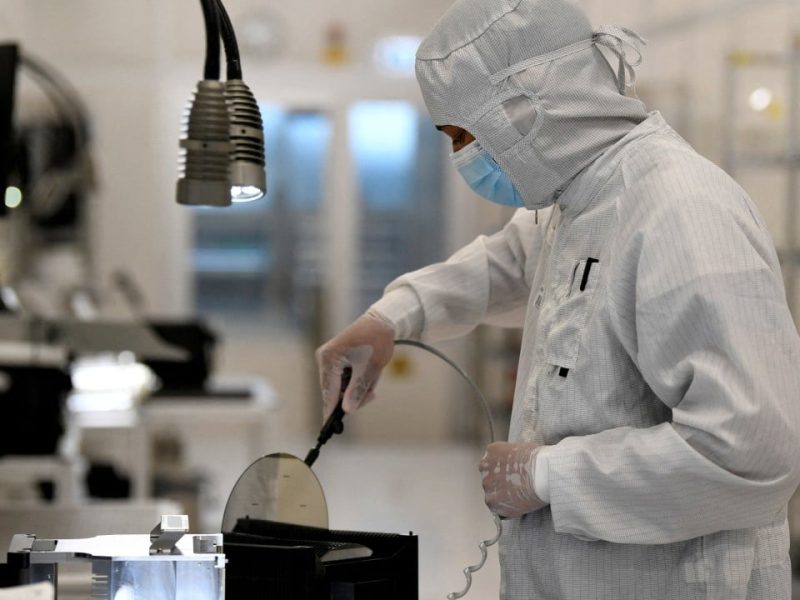 ЕС претендира за споразумение с Китай за деблокиране на потока на чипове Nexperia