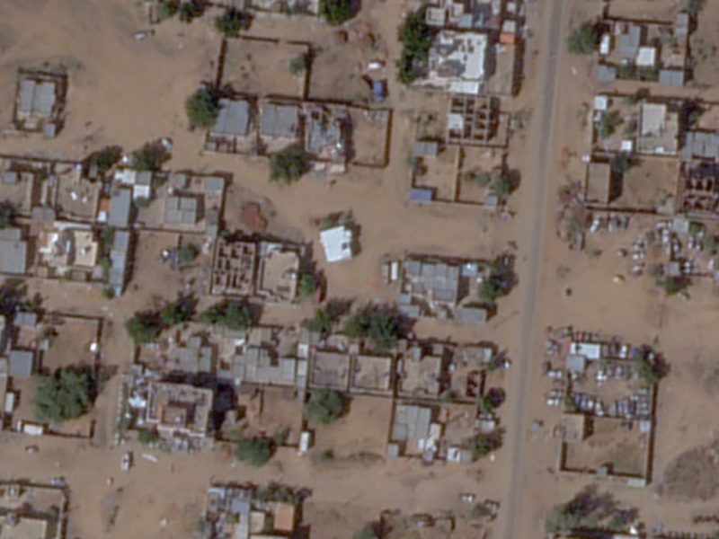 В Судан сателитни снимки сочат ужаси в превзетия град Ел-Фашер