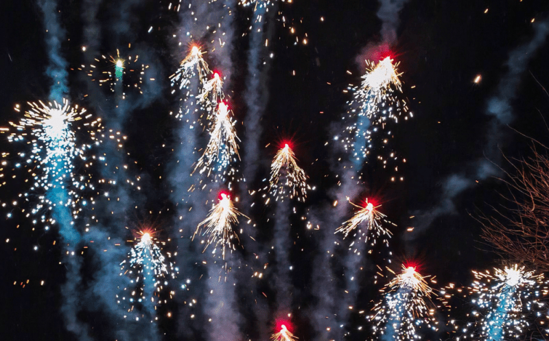 Honor е изправен пред голяма промяна в ръководството с трима изпълнителни директори, подаващи оставки за четири дни