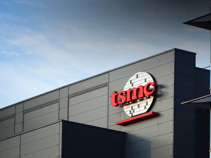 iPhone 16e с A18 чип и персонализиран 5G чип