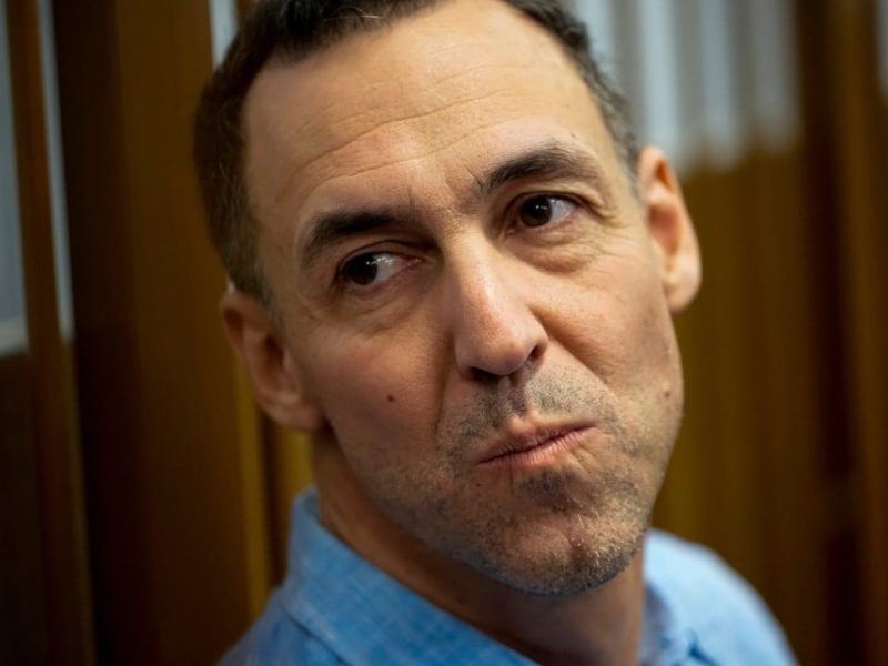 Русия прави „предложение“ на Франция за хвърления в затвора изследовател от НПО Винатие