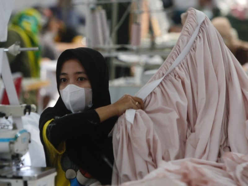 Модната индустрия трябва да приспособи климатичните планове към реалността на азиатските доставчици