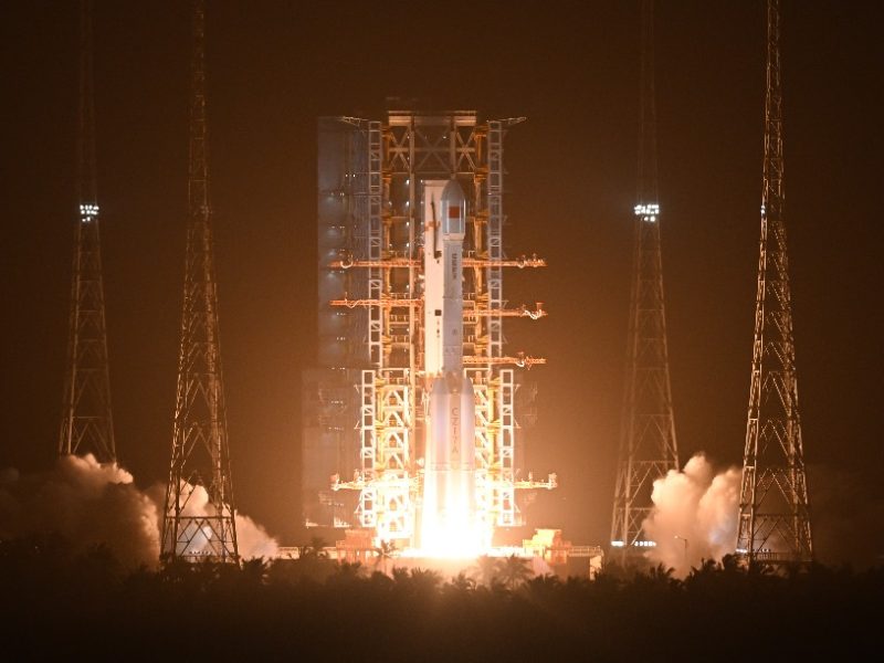 Китай успешно изстрелва нов сателит в орбита