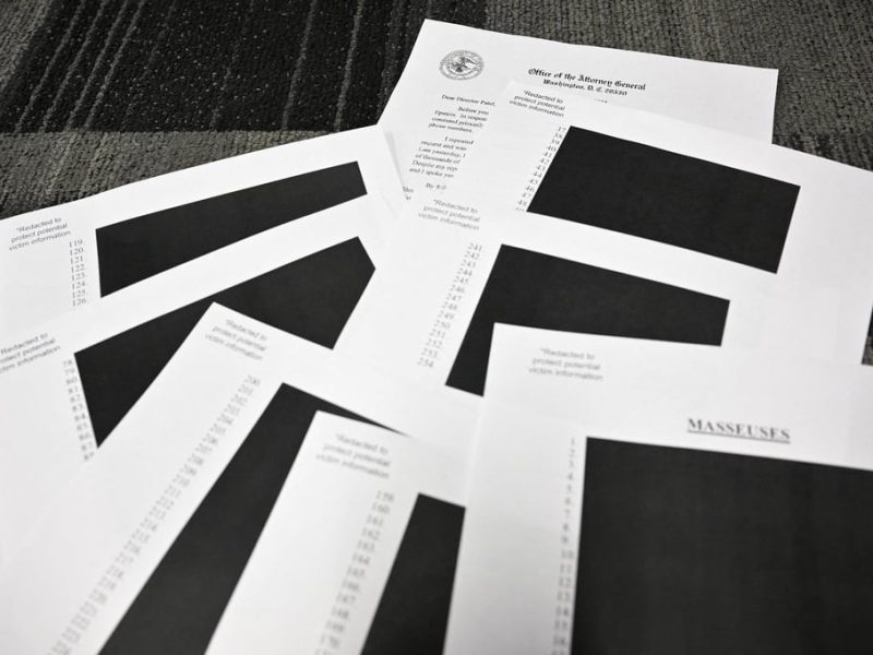 След като пропусна крайния срок за файловете на Epstein, администраторът на Тръмп казва, че може да са необходими „още няколко седмици“