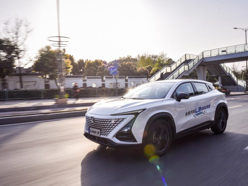 Китай отваря пазара за L3 автономни превозни средства