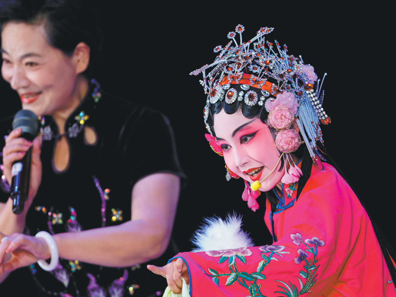 Pingju Opera достига до нова публика