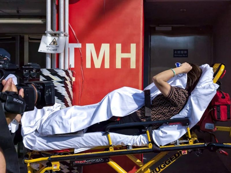 Шофьорът на автобус в Хонконг е обвинен за катастрофа на моста в залива Шенжен