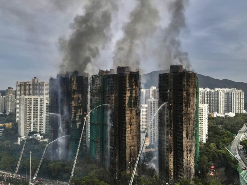 По-строги правила за пожарна безопасност се очакват в новия законопроект за Хонконг, включително фиксирани санкции