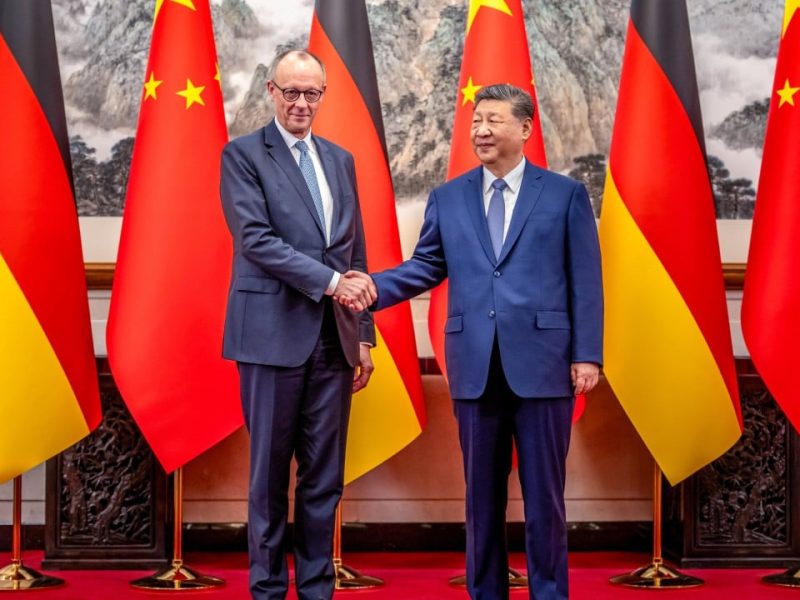 На среща с Мерц Си настоява за усилия за напредване на връзките между Китай и Германия до „нови нива“