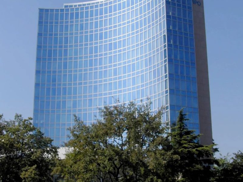 Шефът на агенцията за интелектуална собственост на ООН печели преизбирането, докато ООН е изправена пред финансови сътресения