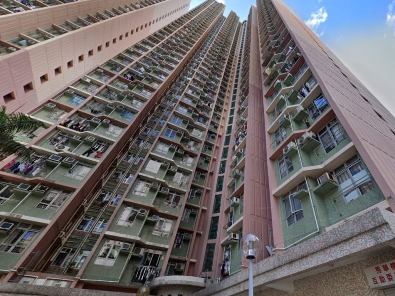 92-годишен мъж умира, след като се предполага, че се е задавил с топчета лепкав ориз