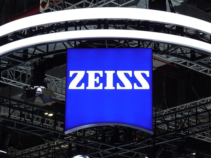 Zeiss задълбочава инвестициите в Китай