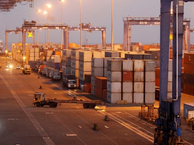 Търговският коридор Индия-Европа набира скорост, докато Моди и Макрон обещават пристанищно партньорство