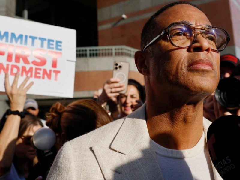 Американският бивш водещ на CNN Дон Лемън ще се признае за виновен в делото за протест на ICE в Минесота