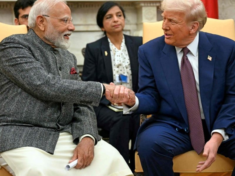 Индийският внос на петрол от Русия е хванат в капан от заповед на Тръмп, тарифна заплаха