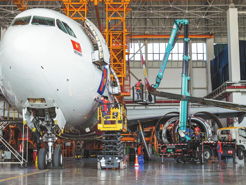 Sky’s limit за основен ремонт на самолети Хайнан