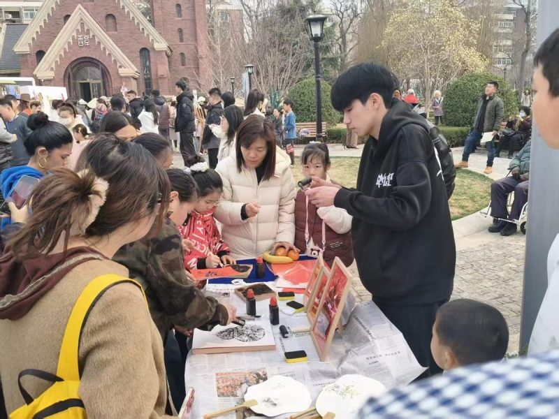 Тиендзин дебютира с 3-месечна културна програма с международен обмен на студенти