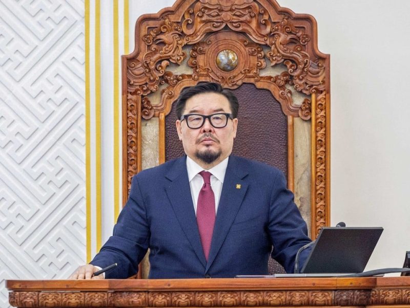 Монголският парламент избира нов министър-председател на фона на обвинения в корупция