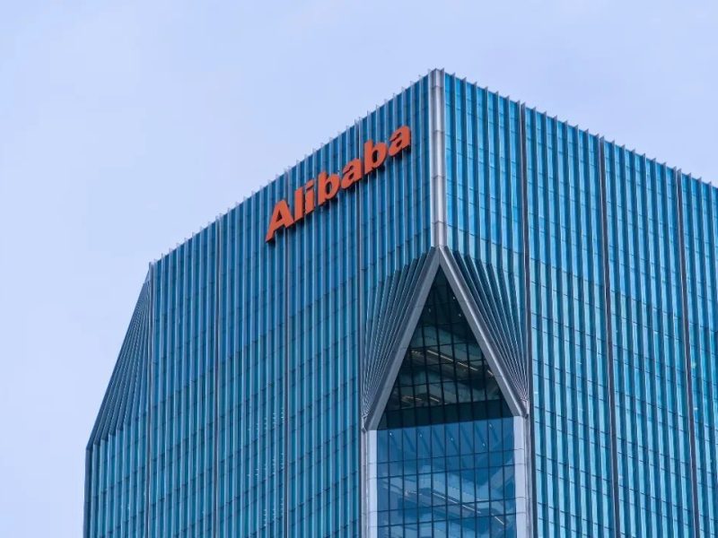 Alibaba разкрива „стратегия за токени“, цели 100 милиарда долара годишни приходи от облак и AI в рамките на пет години