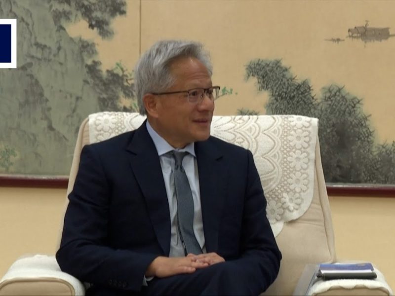 Администрацията на Тръмп предприема стъпки за уеднаквяване на правилата за изкуствен интелект, за да укрепи предимството си пред Китай