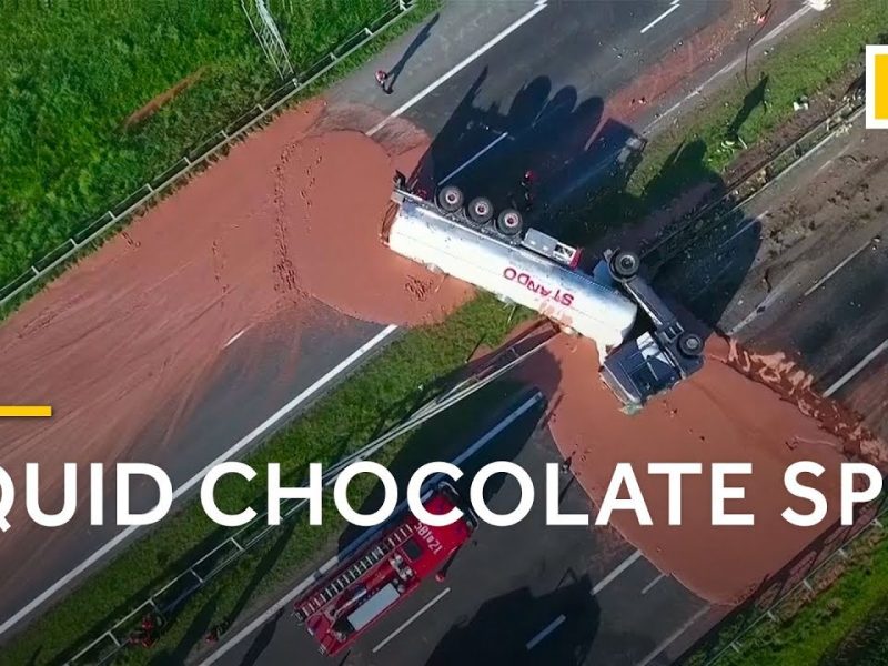 Над 400 000 кюлчета KitKat са откраднати, след като крадците „пробиват“ с пратка от 12 тона