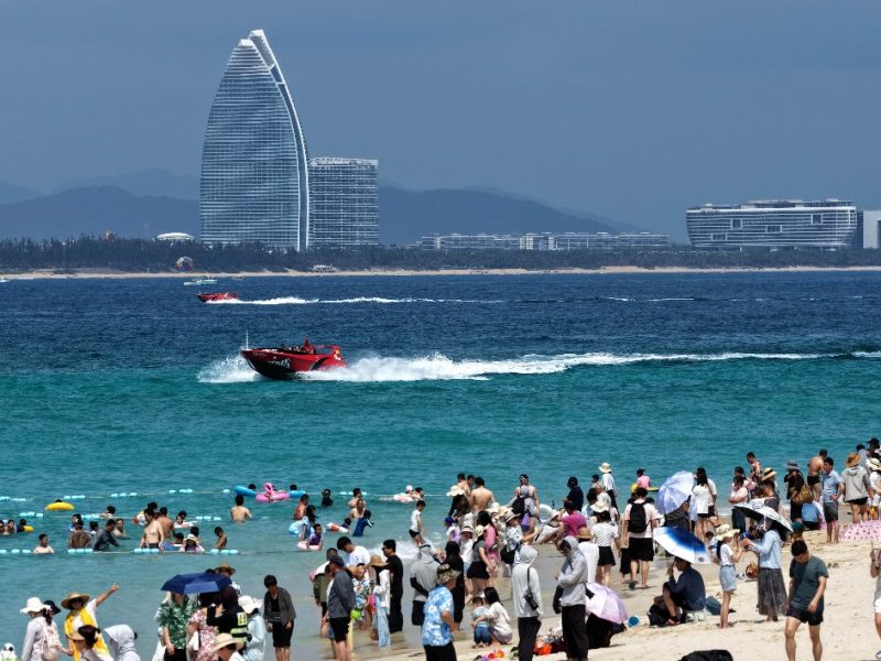 Секторът на услугите става основен двигател на китайската икономика