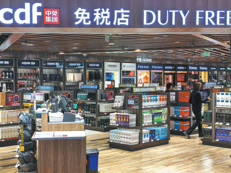 Услугата за възстановяване на данък при напускане отбелязва едногодишен крайъгълен камък