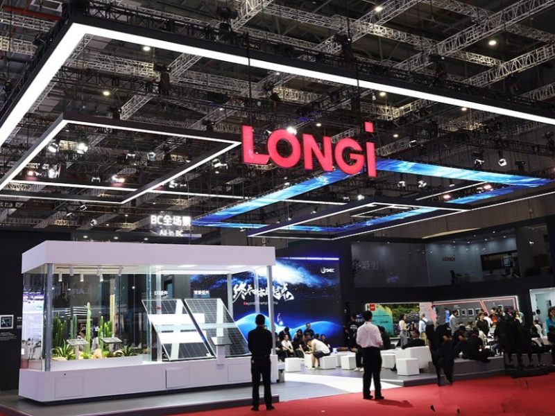 Longi поставя световни рекорди за ефективност на силициеви соларни клетки и модули