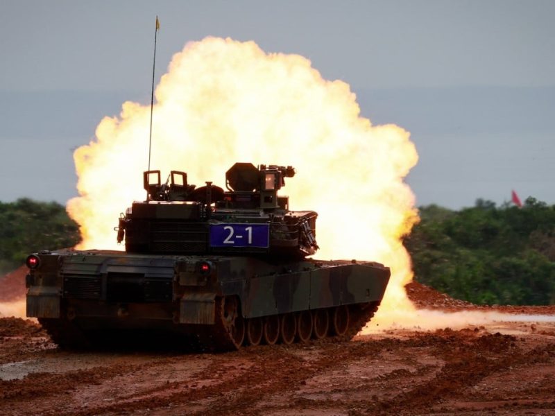 Тайван приключва сделката за американски танкове, докато последната доставка на Abrams достига пристанището