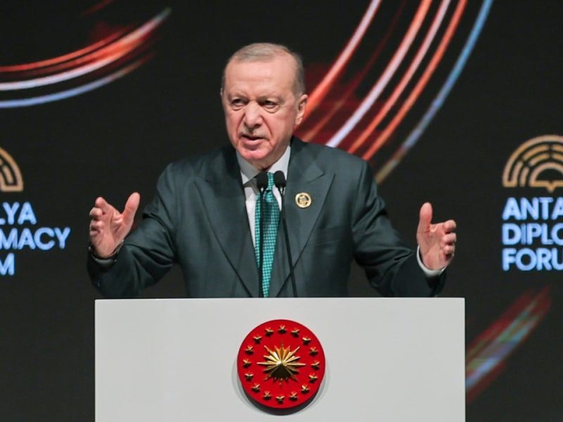 Турският президент Ердоган призовава Иран и САЩ да използват прекратяване на огъня, за да настояват за траен мир