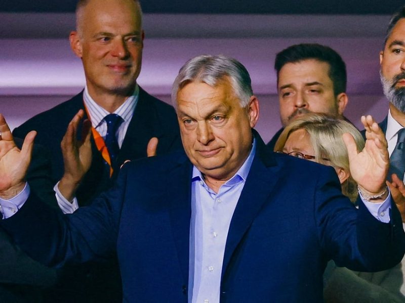 Защо Пекин не се паникьосва от зашеметяващото изборно поражение на унгарския премиер Виктор Орбан
