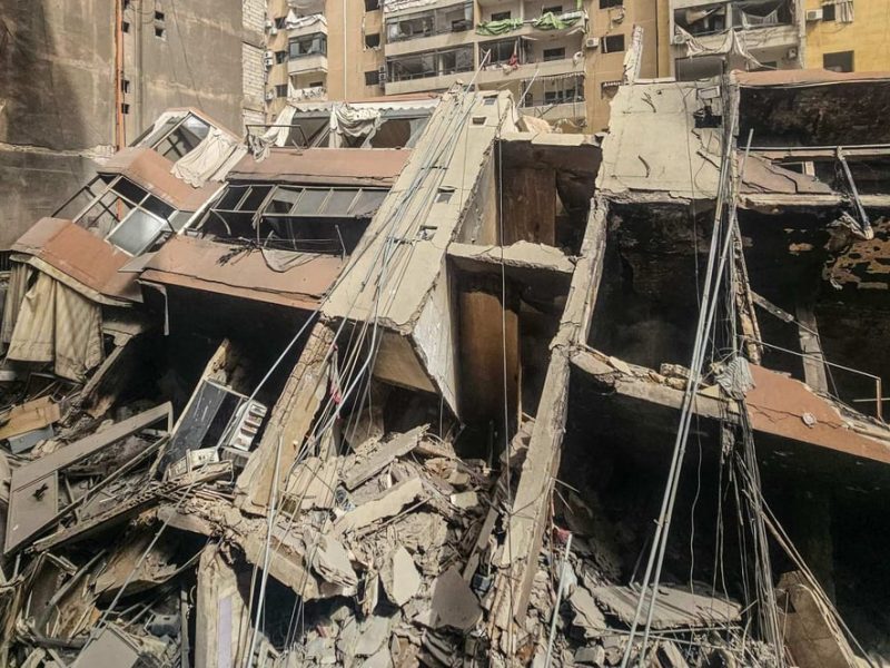 Израел нанася нови удари срещу подкрепяни от Иран сайтове на Хизбула в Ливан