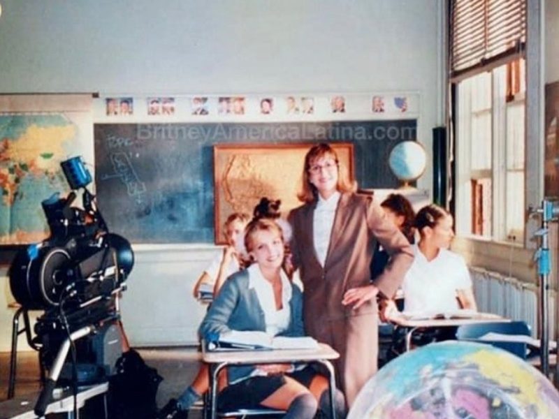 Американската певица Бритни Спиърс влиза в рехабилитация след арест: медии